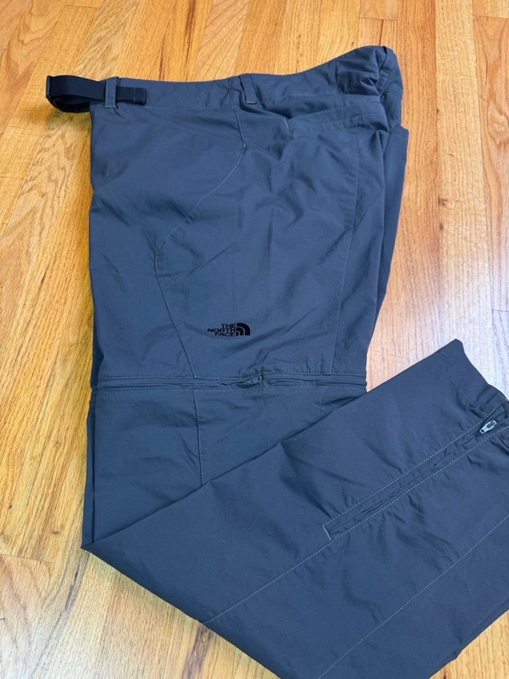 The North Face Men’s 36 Regular Straight Paramount 3.0 Convertible Hiking Pants